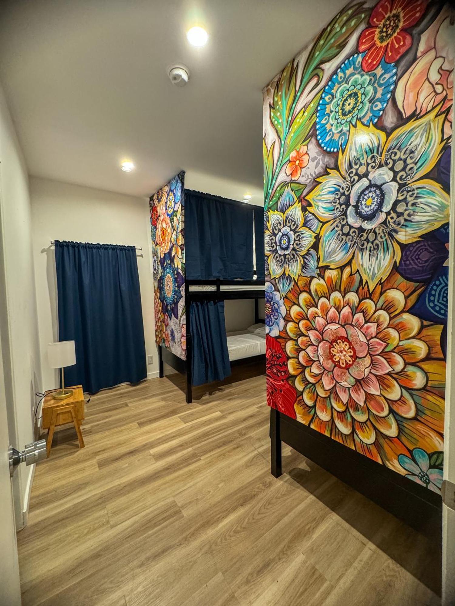 Echo Zen Hostal *